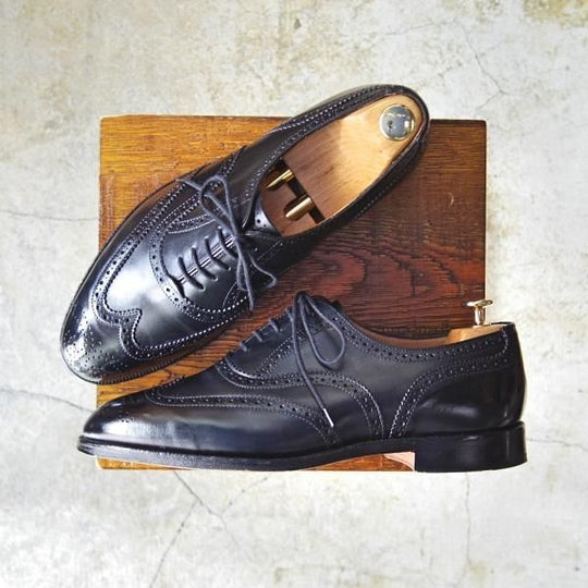美品★トリッカーズ SIZE 8.5【希少★ドレスライン/EPSOM】9524/フルブローグ/メンズ/短靴/黒/エプソン/カーフ/Tricker's★c838