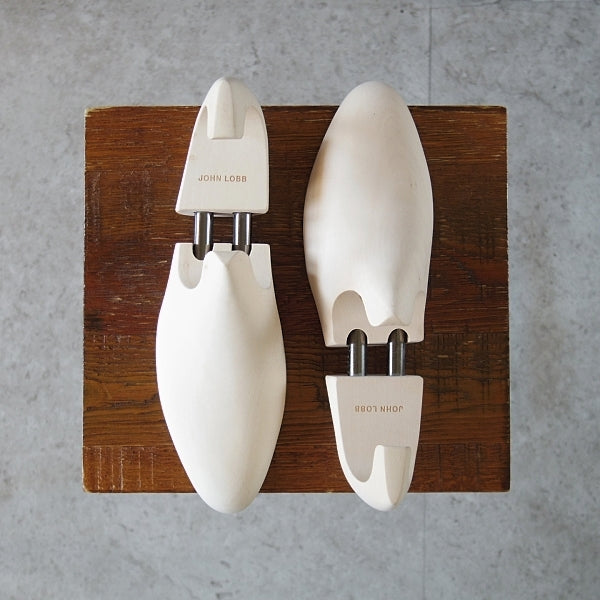 美品★ジョンロブ 5D【定価¥28,600-★純正シューツリー/STANDARD】木製シューキーパー/メンズ/JOHN LOBB★n745