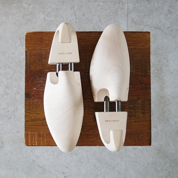 極美品★ジョンロブ 5E【定価¥28,600-★純正シューツリー/STANDARD】木製シューキーパー/メンズ/JOHN LOBB★n750