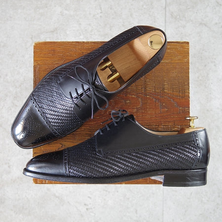 極美品★(伊)タニノクリスチー SIZE 9【定価15万円以上★セミブローグ/黒】カーフ×イントレチャート/メンズ/TANINO CRISCI★n759