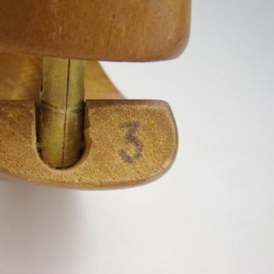 ★J.M.ウェストン(レディース) SIZE 3【定価￥15,400-★純正シューツリー/022M】木製シューキーパー/メンズ/Weston/ウエストン(レディース)★a0N4409