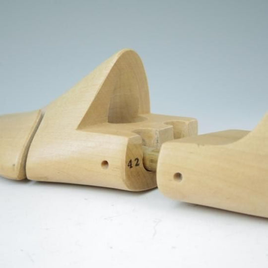 ★シューツリー42【★ワールドフットウェアギャラリー】シューキーパー★a462