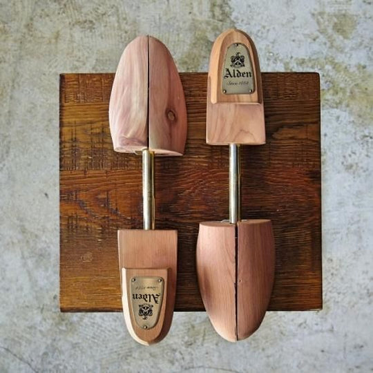 極美品★オールデン Mサイズ【ロチェスター製★純正シューツリー/木製シューキーパー】ALDEN★a919