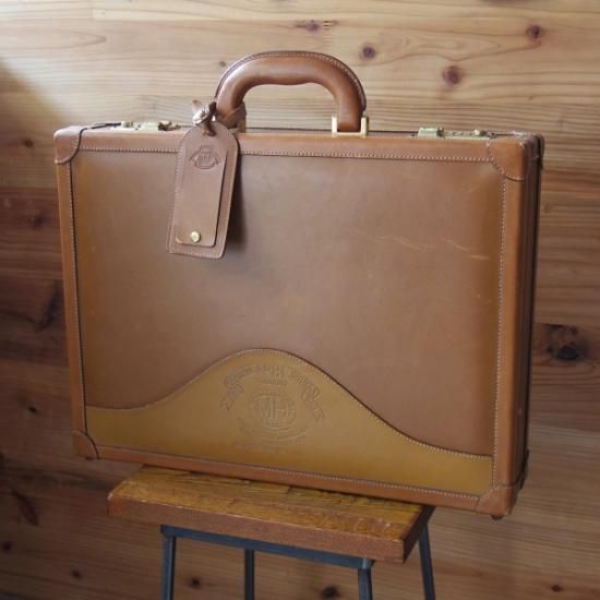 Packet No. 83 | Vintage Chestnut Leather Garment Bag | Ghurka