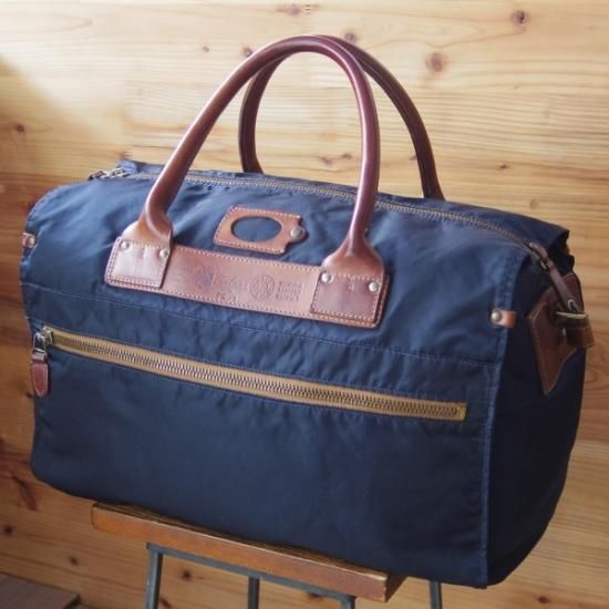 ☆フェリージ【定価7万円程度☆P4-1/ボストンバッグ】レザー