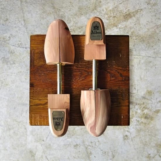 美品★オールデン Mサイズ【ロチェスター製★純正シューツリー/木製シューキーパー/ROCHESTER】ALDEN★b253