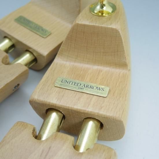 美品★ユナイテッドアローズ SIZE 42【★純正シューツリー/木製シューキーパー】UNITED ARROWS★b355