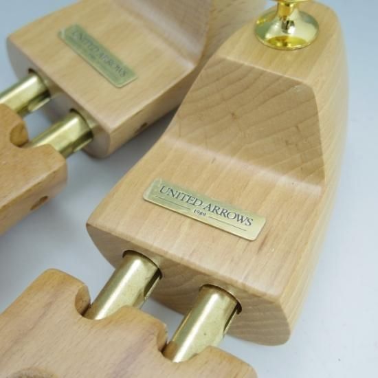美品★ユナイテッドアローズ SIZE 42【★純正シューツリー/木製シューキーパー】UNITED ARROWS★b356