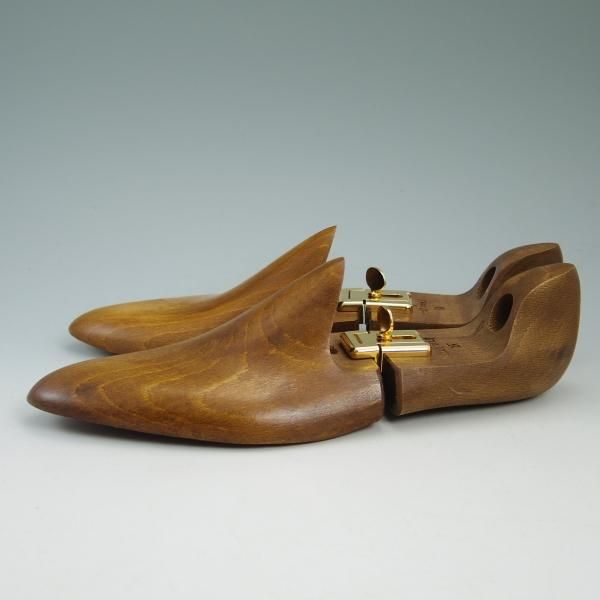 美品★ジョンロブ Mサイズ【★超希少!!PARISロゴ/旧ロゴ純正シューツリー】フランス製/木製シューキーパー/JOHN LOBB★b529