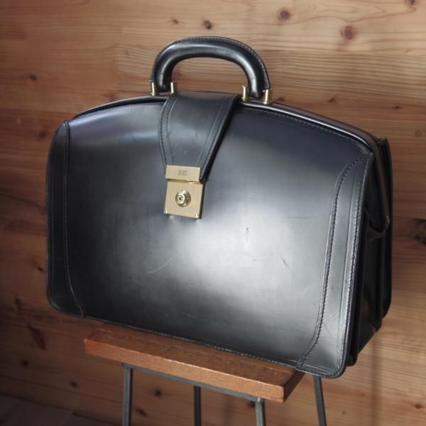 極美品 DAKS ダレスバッグ ドクターバッグ 鍵付 自立 本革 レザー 黒 2025年最新】ダックス ダレスバッグの人気アイテム - メルカリ
