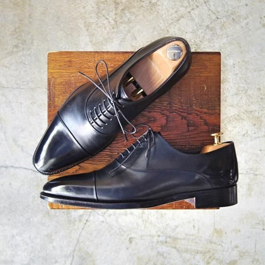 美品★ジョンストン&マーフィー SIZE 6.5【★レベルソ仕上げ】ストレートチップ/黒/カーフ/Johnston&Murphy★c147