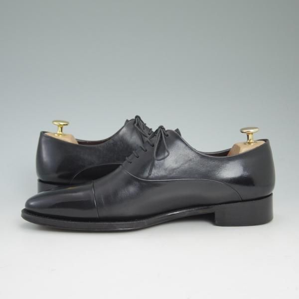 美品★ジョンストン&マーフィー SIZE 6.5【★レベルソ仕上げ】ストレートチップ/黒/カーフ/Johnston&Murphy★c147