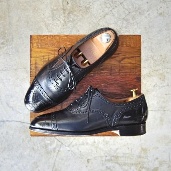 トリッカーズ　ビンテージ　Tricker''s ビジネスシューズ　セミブローク トリッカーズ ビンテージ Tricker''s ビジネスシューズ セミブローク