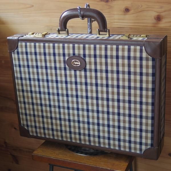 極上★(英)アクアスキュータム/Aquascutum【イタリア製★インポート/アタッシュケース】メンズ ビジネス バッグ★N5147