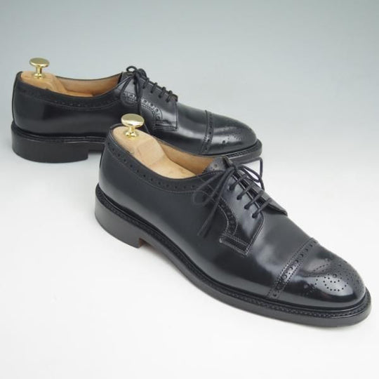 美品★(英)チーニー 7E【★セミブローグ/125ラスト】黒/カーフ/CHEANEY★c671