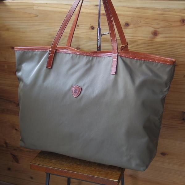 極美品☆フェリージ【☆11-91/トートバッグ】ブラウン×トルトラ/レザー