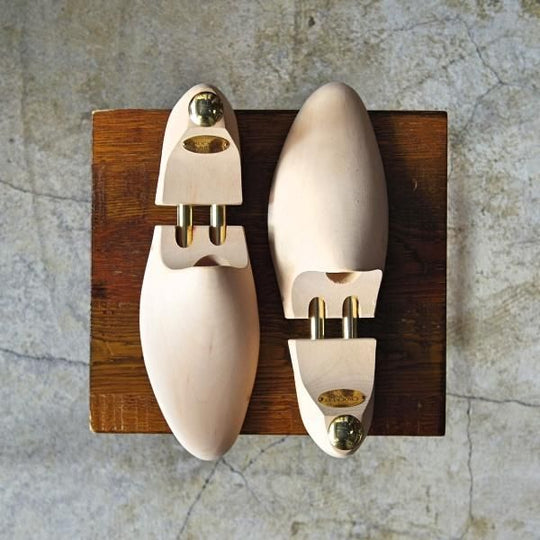 美品★クロケット&ジョーンズ SIZE 7【最新モデル★純正シューツリー】木製シューキーパー/men's/メンズ/Crockett&Jones★c844