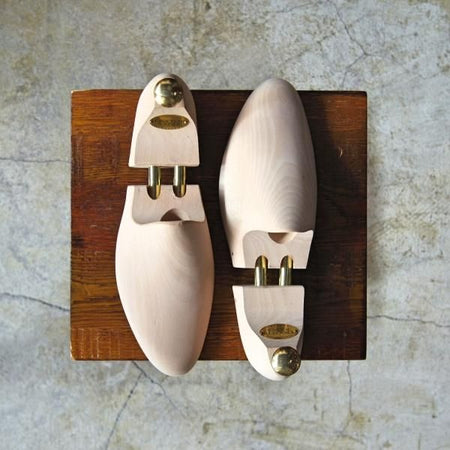 美品★クロケット&ジョーンズ SIZE 6【最新モデル★純正シューツリー】木製シューキーパー/mens/メンズ/Crockett&Jones★c857