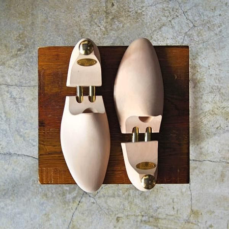 美品★クロケット&ジョーンズ SIZE 6【最新モデル★純正シューツリー】木製シューキーパー/mens/メンズ/Crockett&Jones★c932