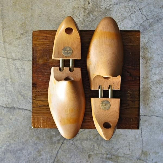極上★ジョンロブ UK8.5程度【★純正シューツリー】木製シューキーパー/men's/メンズ/JOHN LOBB★d106
