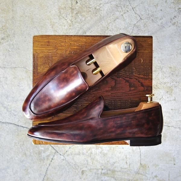 美品☆マグナーニ UK7.5〜8程度【☆ミュージアムカーフ風/スリッポン