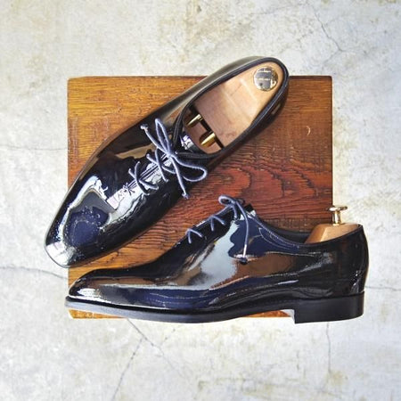 未使用★(米)BARKER BLACK/バーカーブラック UK7/US8【英国製★グッドイヤーウェルテッド製法】ホールカット/パテント/黒/M9967★d133