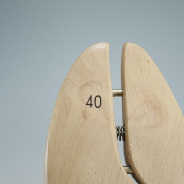 美品 ISETAN 伊勢丹 木製 シューツリー 40 伊勢丹メンズ ISETAN MEN\u0027S シューツリー ② 伊勢丹メンズ館 ISETAN