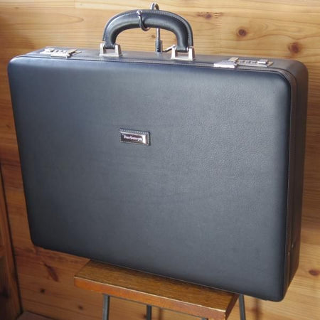 美品★バーバリー/Burberrys【貴重★アタッシュケース】メンズ ビジネス バッグ/レザー ブリーフケース/黒★N5327