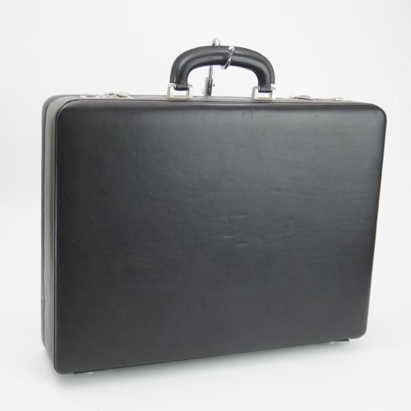 バーバリーのアタッシュケース