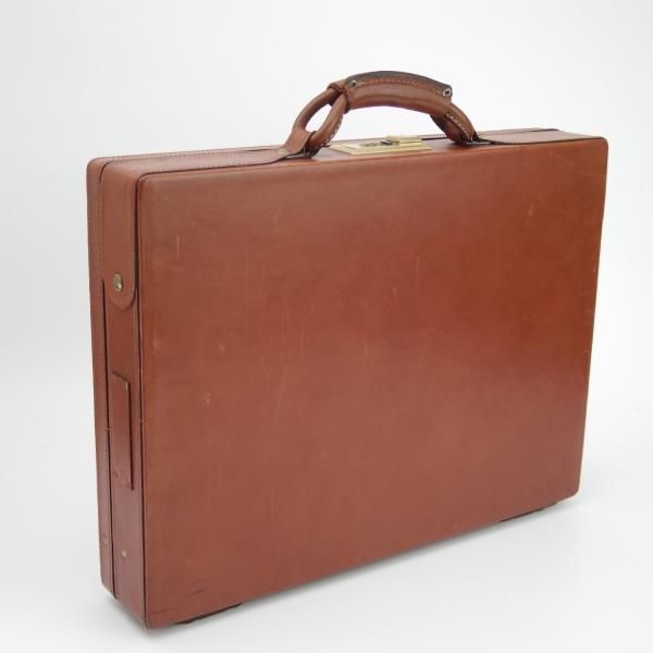 希少 hartmann ハートマン アタッシュケース ビジネスバッグ 極上☆(米)ハートマン/hartmann luggage【雨の日にも使える仕様