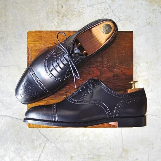 新品★(英)グレンソン 8.5F【定価￥73,440-★セミブローグ】カーフ/黒/メンズ/GRENSON★d530