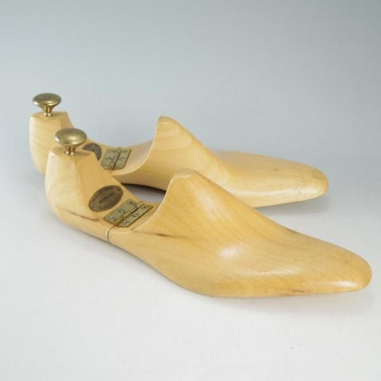 極上★エドワードグリーン 6E【貴重★旧トップドロワー用/ヒンジ式シューツリー/808ラスト】木製シューキーパー/EDWARD GREEN★d636