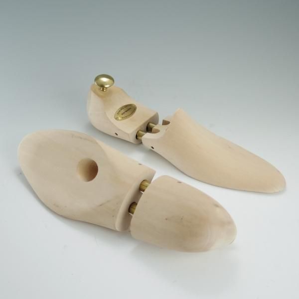 極上★エドワードグリーン UK7.5程度【定価￥20,520-★純正シューツリー】木製シューキーパー/メンズ/EDWARD GREEN★d711