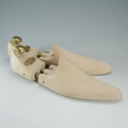 極上★エドワードグリーンUK6.5程度【定価￥20,520-★純正シューツリー】木製シューキーパー/メンズ/EDWARD GREEN★d819