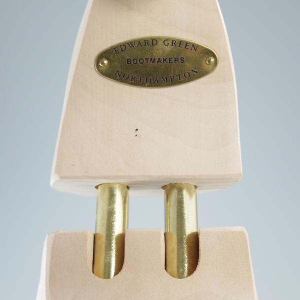 極上★エドワードグリーンUK8程度【定価￥20,520-★純正シューツリー】木製シューキーパー/メンズ/EDWARD GREEN★d820