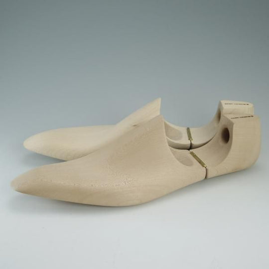 美品★(東欧)サンクリスピン 9E【定価￥21,600-★純正シューツリー】木製シューキーパー/メンズ/Saint Crispin's★d825