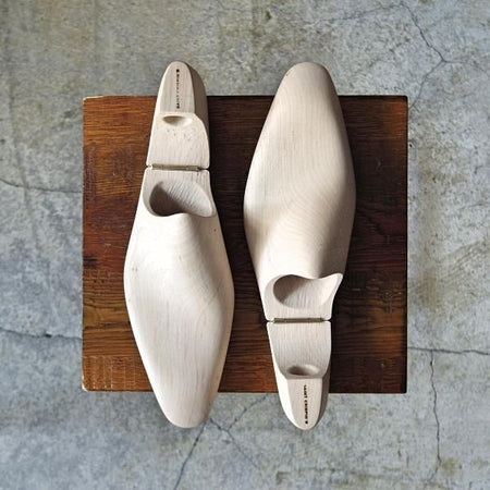 美品★(東欧)サンクリスピン 8E【定価￥21,600-★純正シューツリー】木製シューキーパー/メンズ/Saint Crispin's★d826