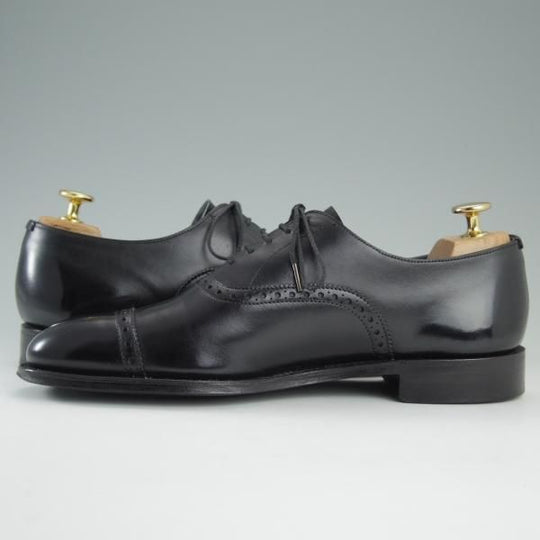 美品★(英)チーニー 6.5E【定価￥74,520-★クォーターブローグ/ROGER】6184ラスト/カーフ/黒/メンズ/CHEANEY★d922