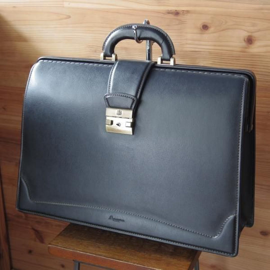 極上★アクアスキュータム/Aquascutum【★ダレスバッグ】メンズ/ビジネス/バッグ/レザー/ブリーフケース/黒★N5408