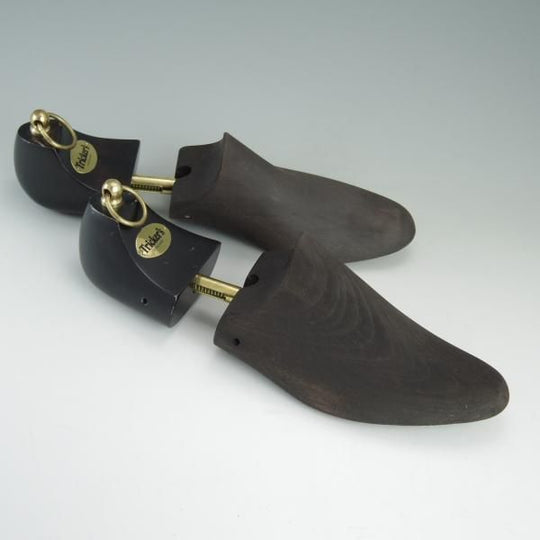 極上★トリッカーズ SIZE 7【定価￥18,360-★純正シューツリー】木製シューキーパー/メンズ/Tricker's★e173