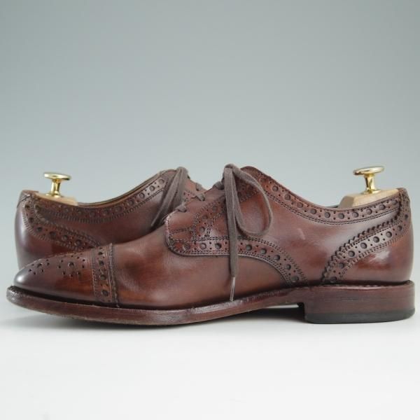 極美品 アレン・エドモンズ Allen Edmonds セミブローグ 7.5 極美品 アレン・エドモンズ Allen Edmonds セミブローグ 7.5
