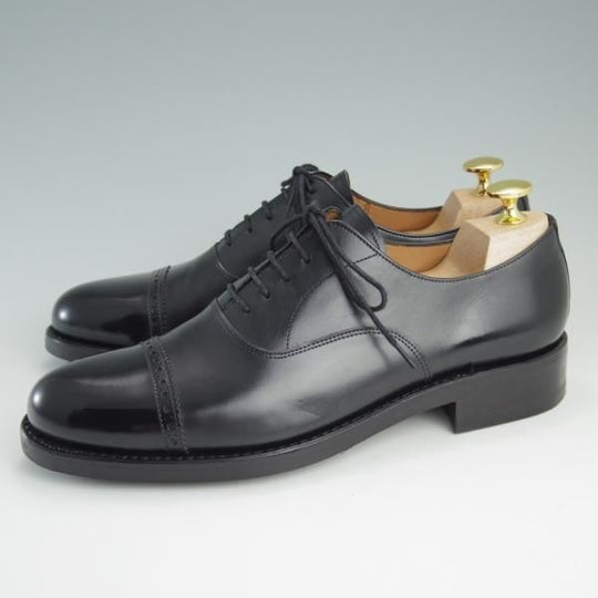 極美品★(スペイン製)YANKO/ヤンコ SIZE 6.5【グッドイヤーウェルテッド製法★パンチドキャップトゥ】14428/カーフ/黒/メンズ★e220