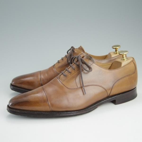 す*ん様 チーニー　7.5 チーニー 7.5E【パンチドキャップトゥ/カーフ/黒】 | 高級中古革靴の