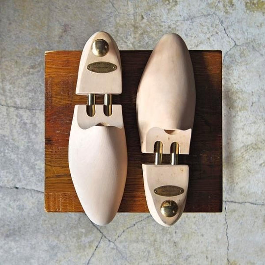 極上★エドワードグリーン UK8程度【定価￥20,900-★純正シューツリー】木製シューキーパー/メンズ/EDWARD GREEN★e529