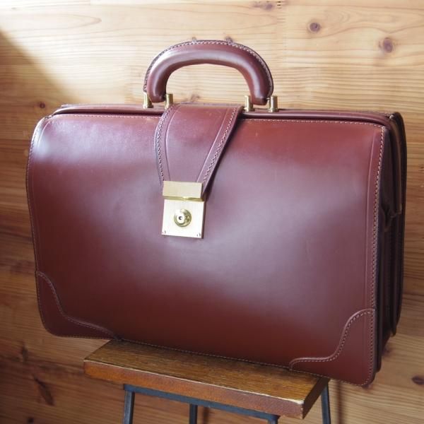 お買い得品　英国調 ダレスバッグ Men'sクラブ 大人のバッグ ダレスバッグ 本革 メンズ A4 豊岡製鞄 日本製 口枠 SADDLE