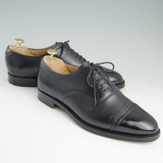美品★(英)チーニー 7E【★ロイドフットウェア別注/LloydFootwear】Mシリーズ/89ラスト/パンチドキャップトゥ/カーフ/黒/CHEANEY★e581