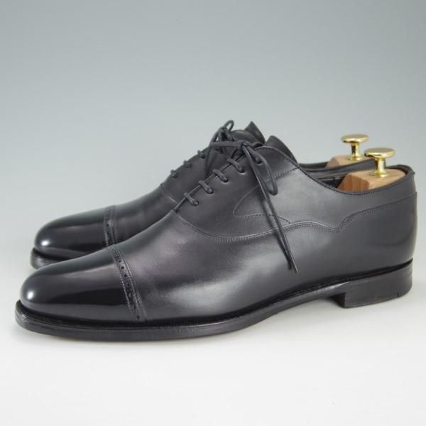 美品★(英)グレンソン 8D【最上級★マスターピース/パンチドキャップトゥ/31997-01】カーフ/黒/メンズ/GRENSON★e629