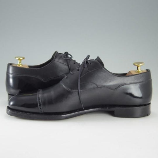 美品★(英)グレンソン 8D【最上級★マスターピース/パンチドキャップトゥ/31997-01】カーフ/黒/メンズ/GRENSON★e629