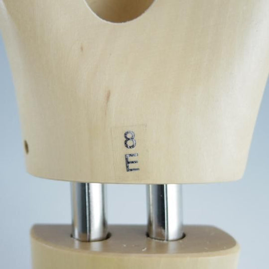 美品★ジョンロブ 8E【★純正シューツリー】木製シューキーパー/メンズ/JOHN LOBB★e714