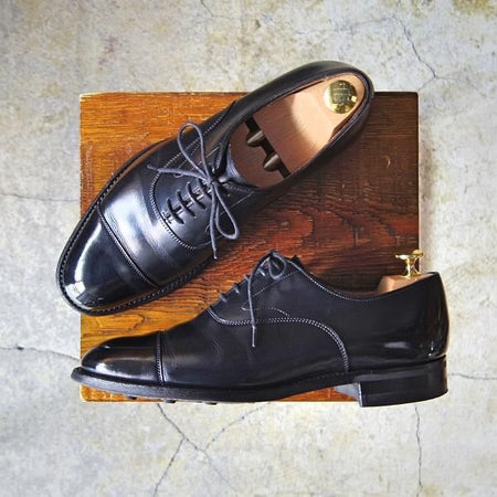 美品★(英)チーニー 6F【定価￥75,900-★ダイナイトソール仕様/ALFRED R】125ラスト/ストレートチップ/カーフ/黒/メンズ/CHEANEY★e777